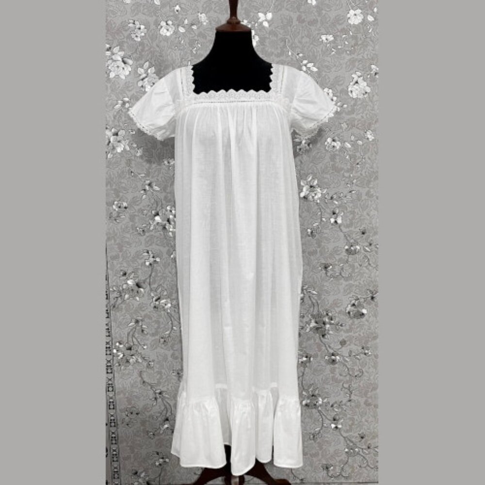 SoieRose Two-Tone 100% Cotton White Victorian Nightgown - SR-1038